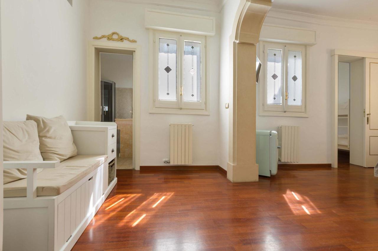 Mimi' Maison By Barbarhouse Lecce Buitenkant foto
